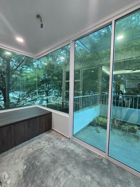 The Glades - 5