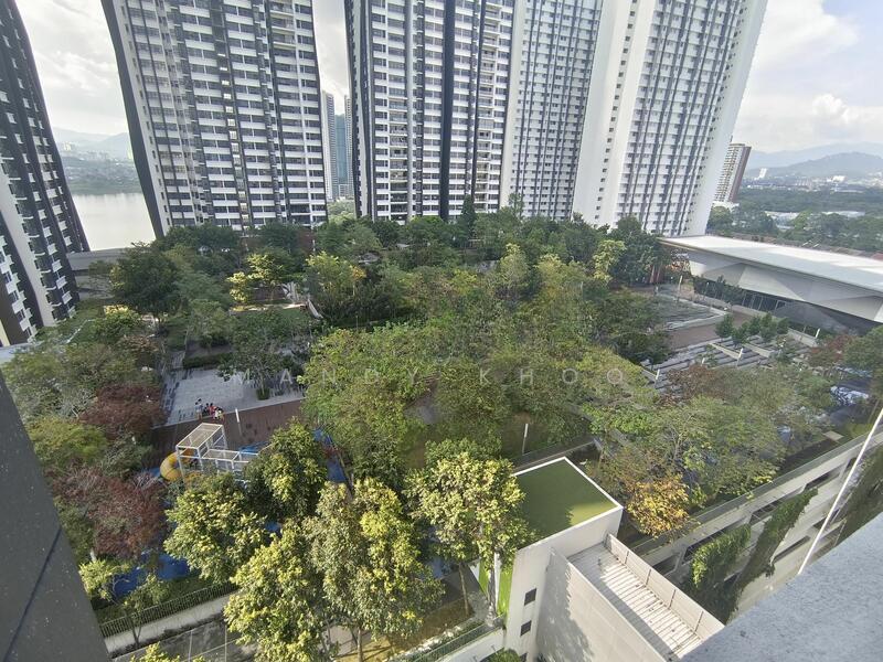 Lakeville Residence - 2