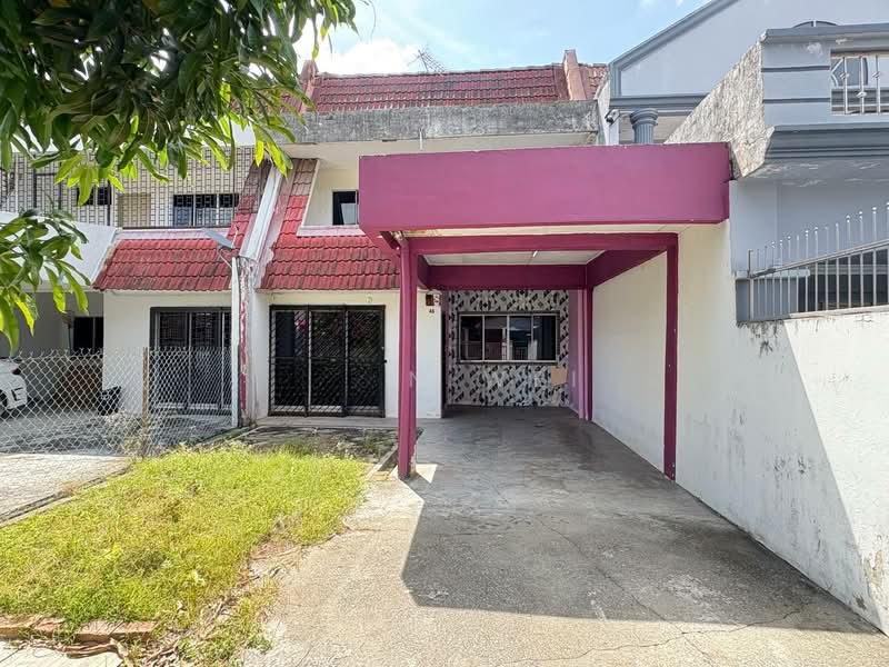 Taman Bukit Kempas - 1