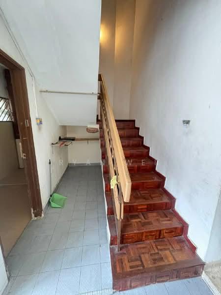 Taman Bukit Kempas - 2