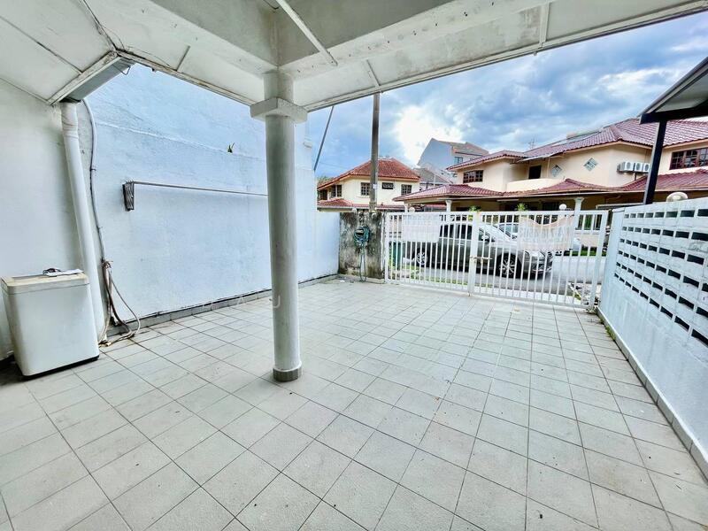 Taman Bukit Indah - 2