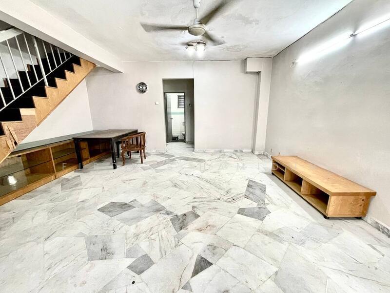 Taman Bukit Indah - 4