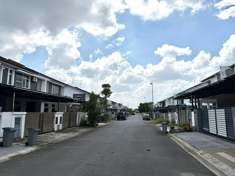 Rini Hills Rinis Hills - 4