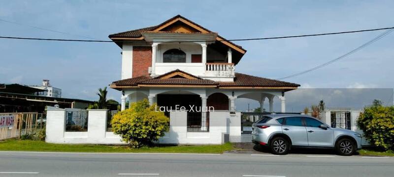 Taman Tanah Merah - 1