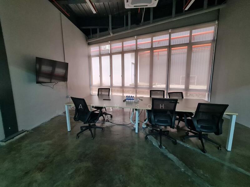 NICE RENOVATED, WALKING DISTANCE TO LRT, Petaling Jaya - 3