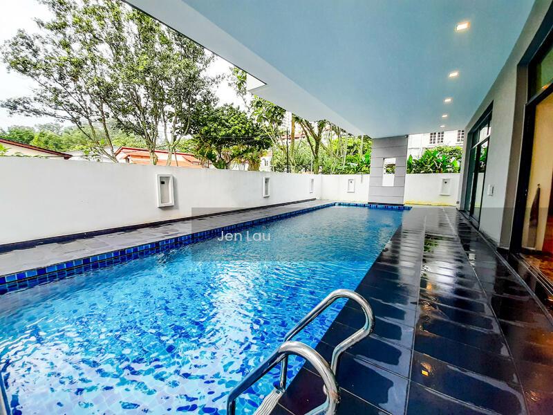 Versatile With Lift, Artfully Crafted, Supersized - 2