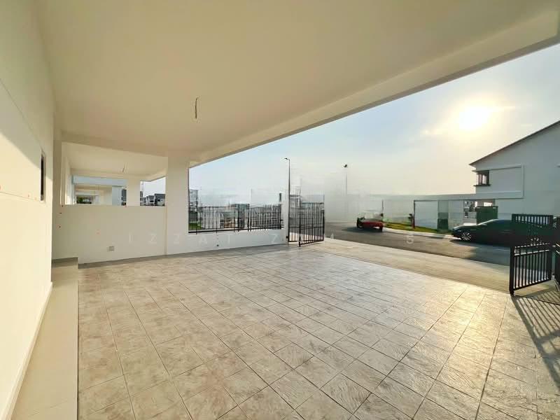 Sejati Lakeside 2 - 3