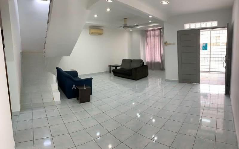 2-storey Terrace House at Saujana Damansara - 1