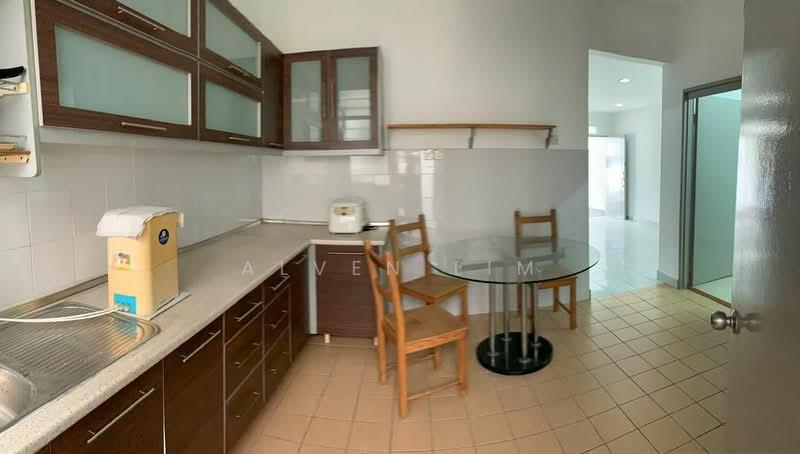 2-storey Terrace House at Saujana Damansara - 2