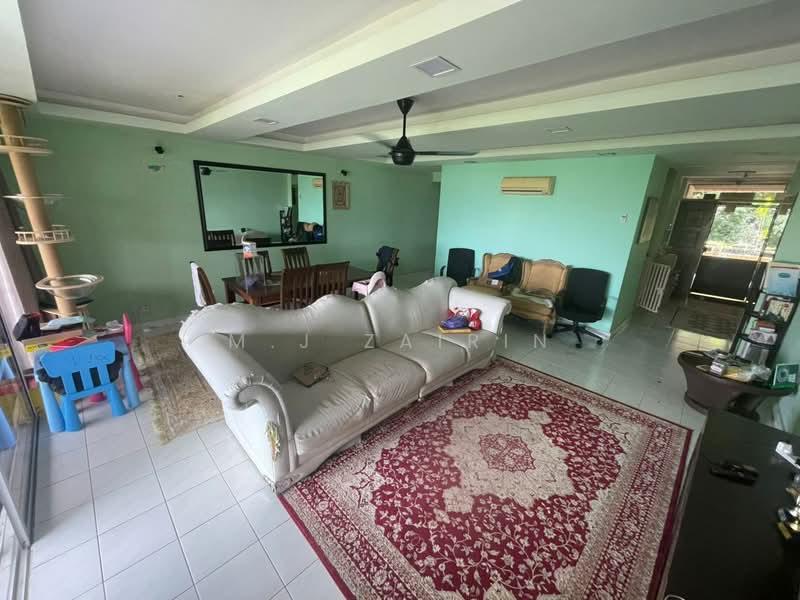 Ukay Club Villas - 1