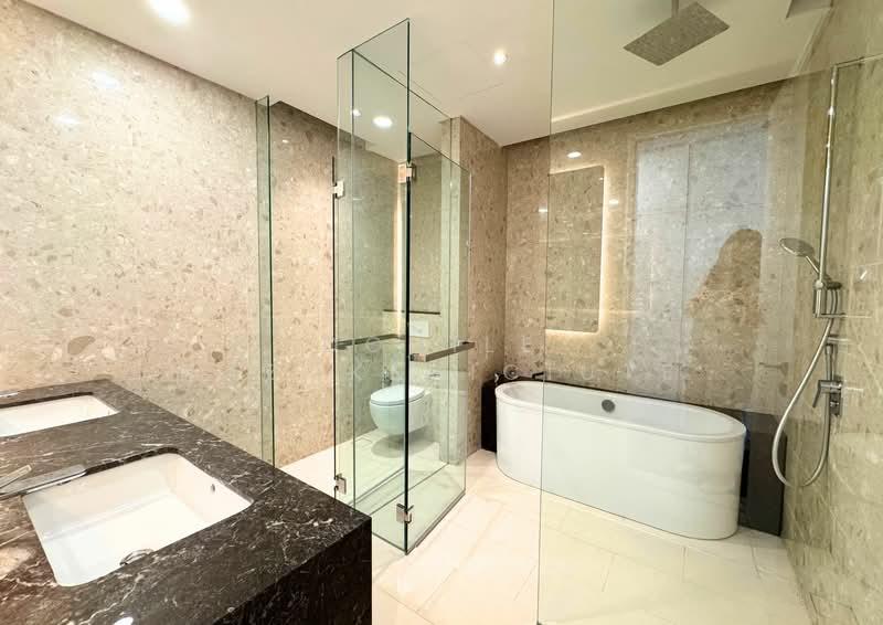 Crown Residences @ Pavilion Damansara Heights - 5