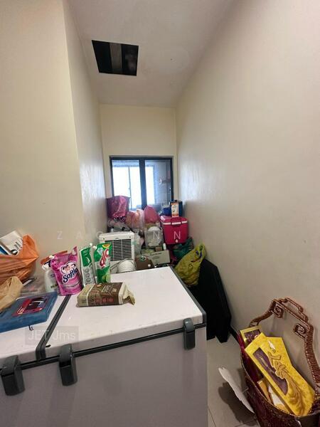 Super Value Buy Partially Renovated 3 Sty Taman Suria Port Klang - 3