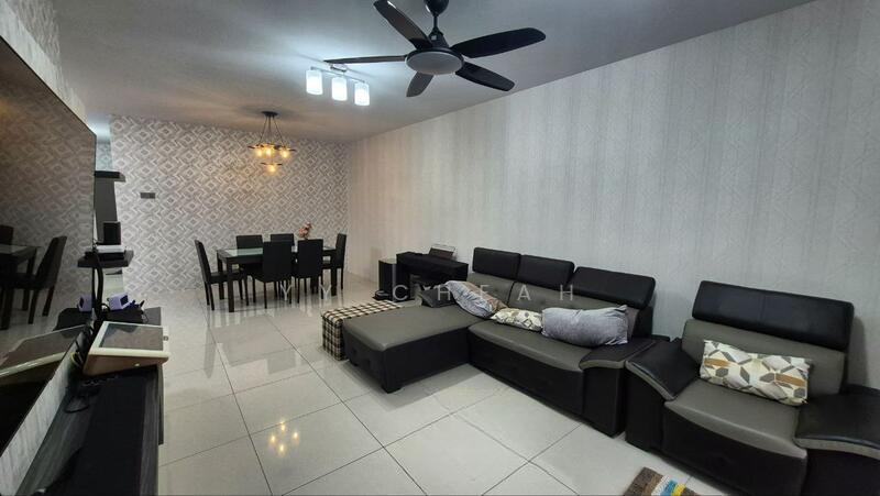 Manhattan Condominium - 3