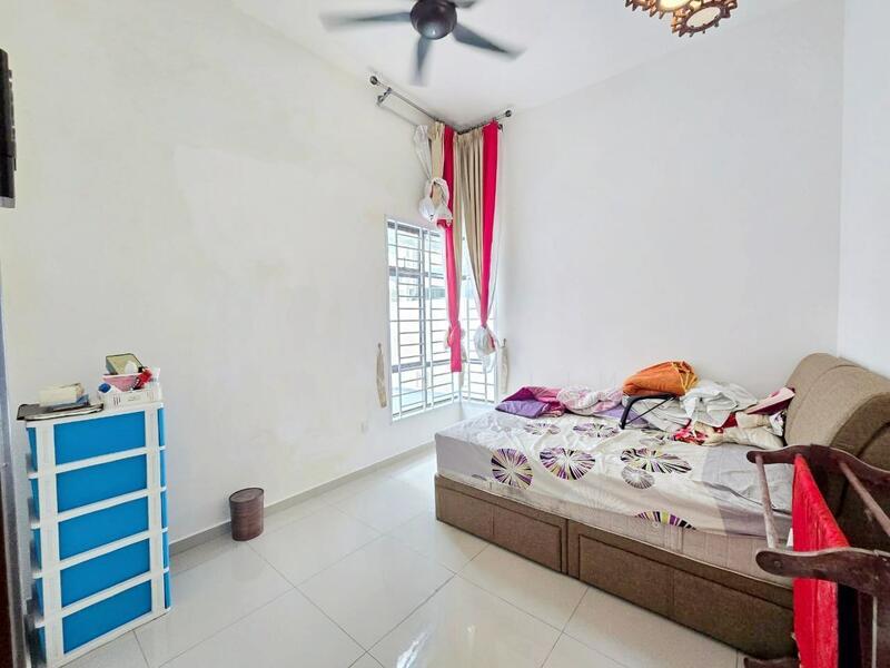 Opal Residenz, Bandar Seri Alam - 2