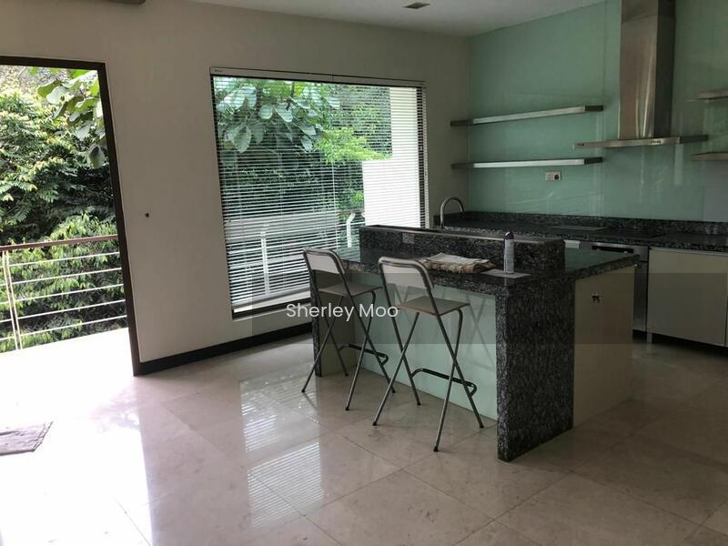 Amarin Kiara - 2