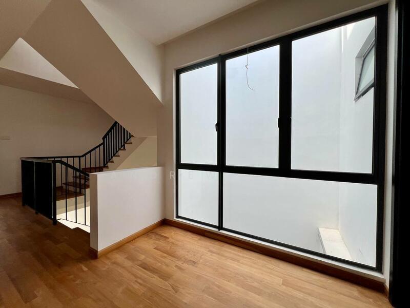 Waterway Residences - 5