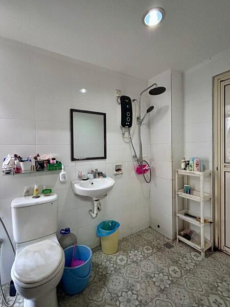 2.5 Storey Intermediate Terrace - 3
