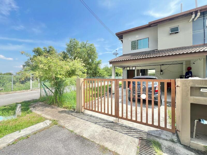 END LOT Double Storey | Gated Community | Taman Desiran Bayu, Puchong - 1