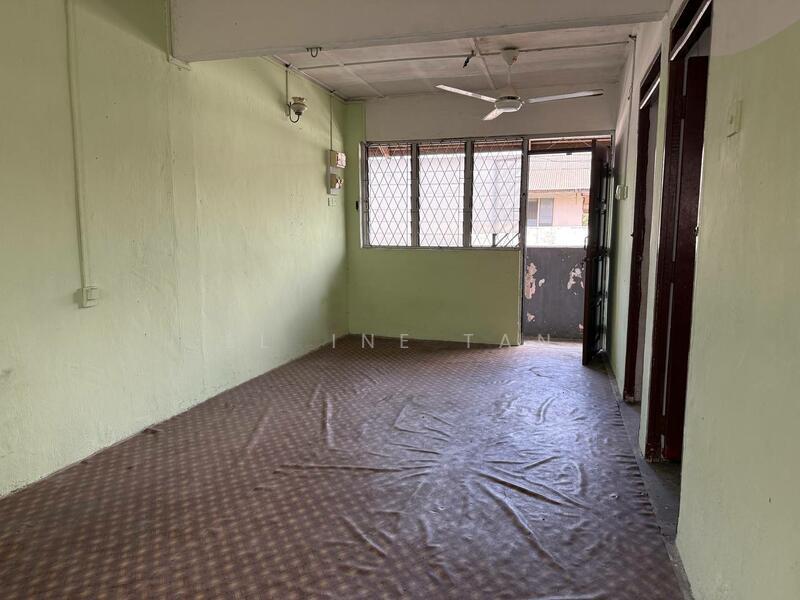 Flat Taman Ungku Tun Aminah - 1