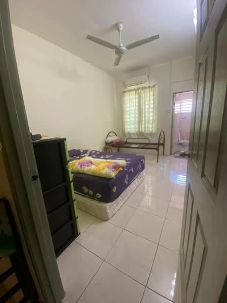 Taman Pengkalan Utama - 4