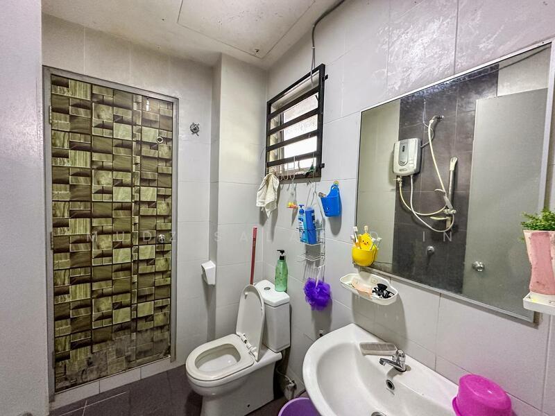 Laman Orkid Nilai Impian - 5