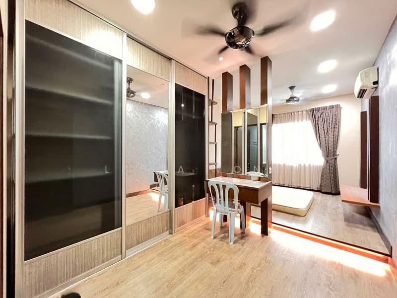 Koi Prima Condominium - 4