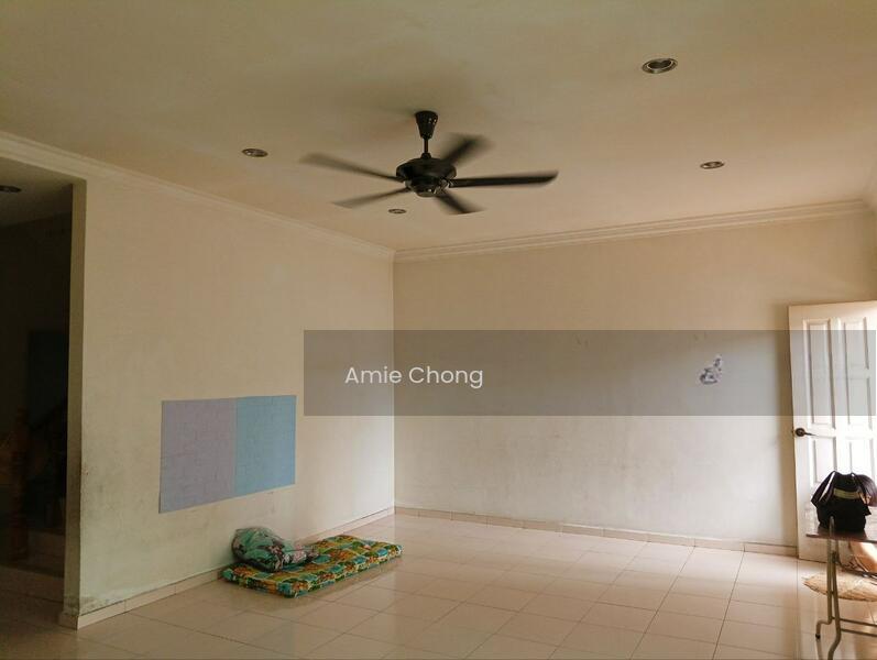 Taman Ipoh 2.5 Storey Terrace House For Sale - 3