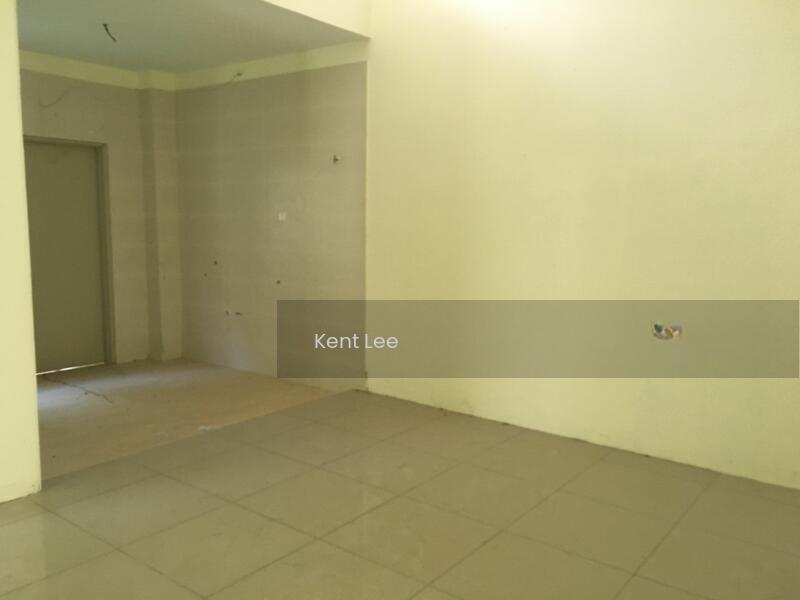 Semi-D house at Klang - 2