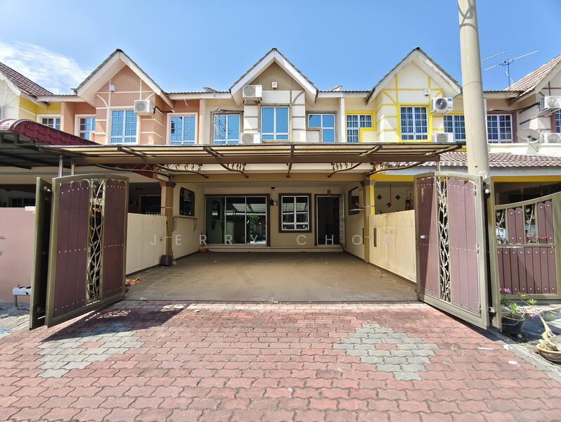 TAMAN PENGKALAN UTAMA - 1