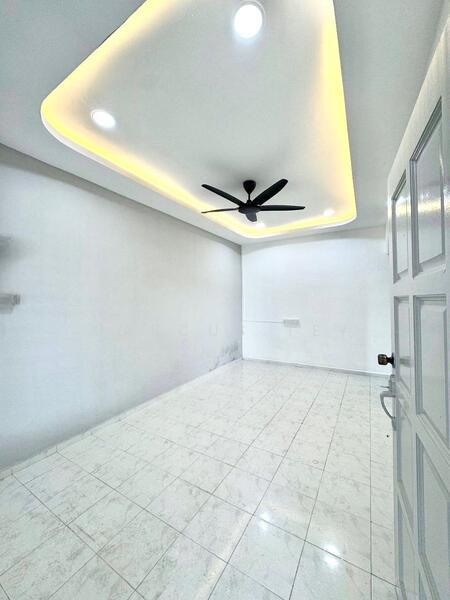 Taman Universiti Tamans Universitis - 5