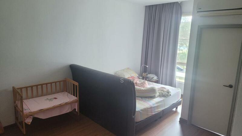 Gurney Beach Resort - 3