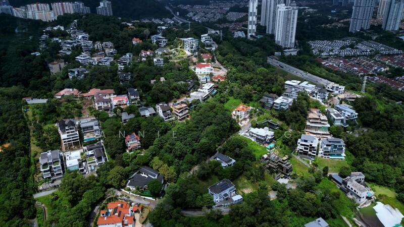 Country Heights Damansara. 1min LDP. Next to Desa ParkCity & Mont Kiara. 19-acre Jgl Park. Waterfall - 2