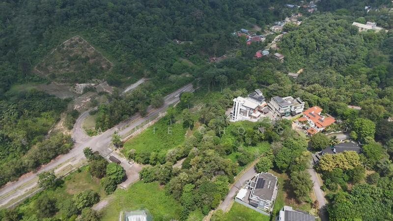 Country Heights Damansara. 1min LDP. Next to Desa ParkCity & Mont Kiara. 19-acre Jgl Park. Waterfall - 3