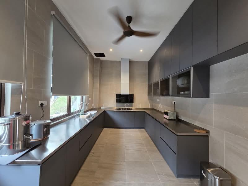 Country Heights Damansara - 3