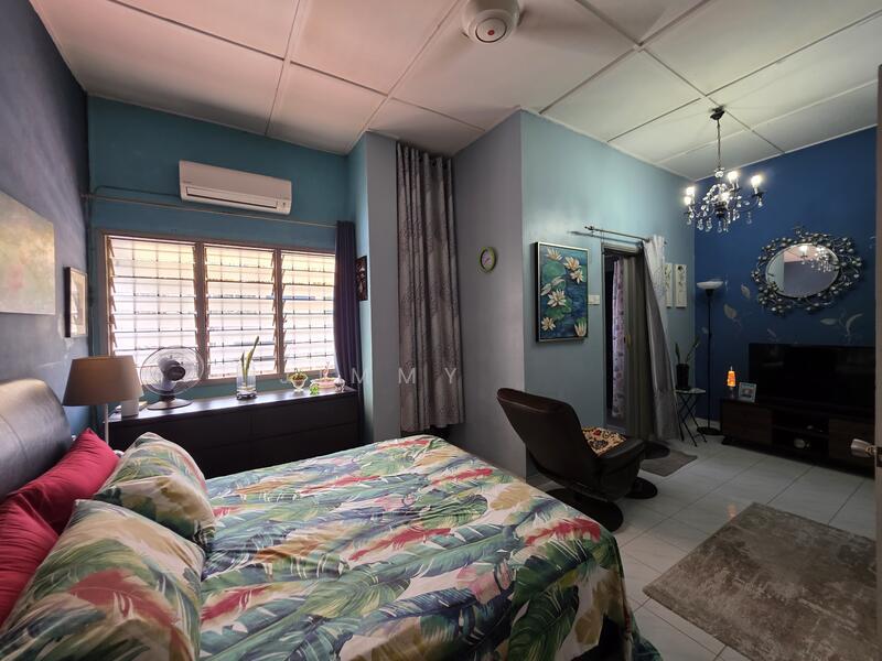 Taman Suria Jaya - 4