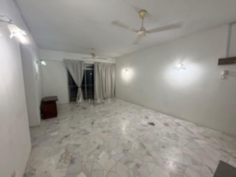 Intan Apartment - 4