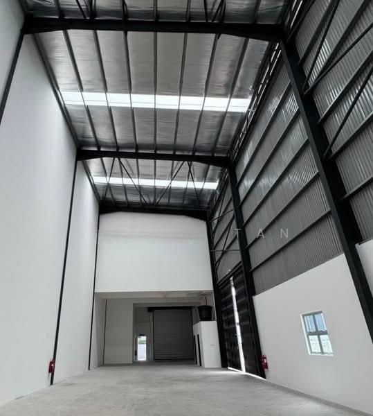 ETP @ KIIP Jenjarom KK2 Cluster Semi-D Factory | Brand New! - 3