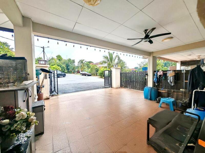 Seksyen 6 Kota Damansara 5H5H+W53 Petaling Jaya, Selangor - 3