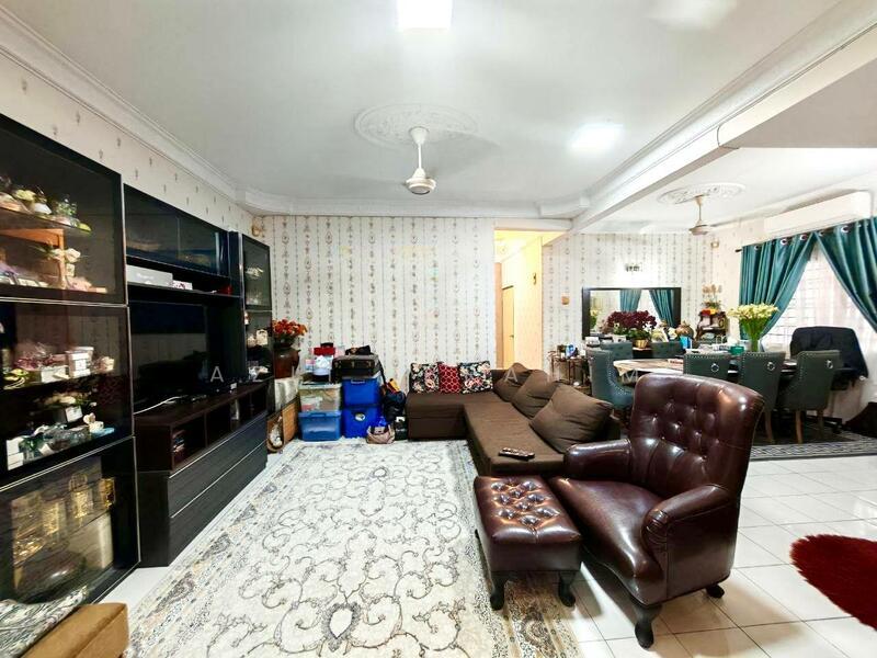 Seksyen 6 Kota Damansara 5H5H+W53 Petaling Jaya, Selangor - 5