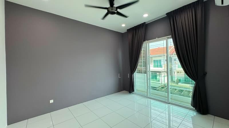 Maple Residence - 3