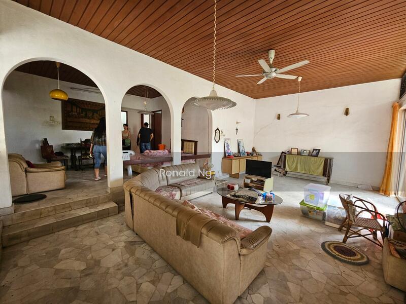 Bungalow at Minden Heights - 4