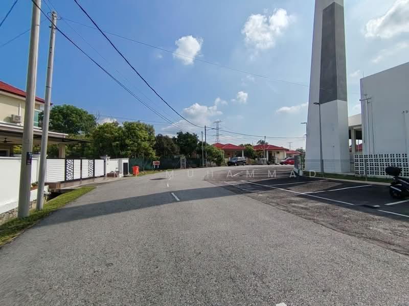 Bandar Tasik Senangin - 3