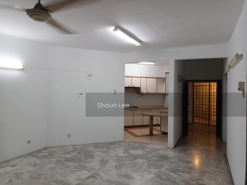 Indah Villa Condominium - 1