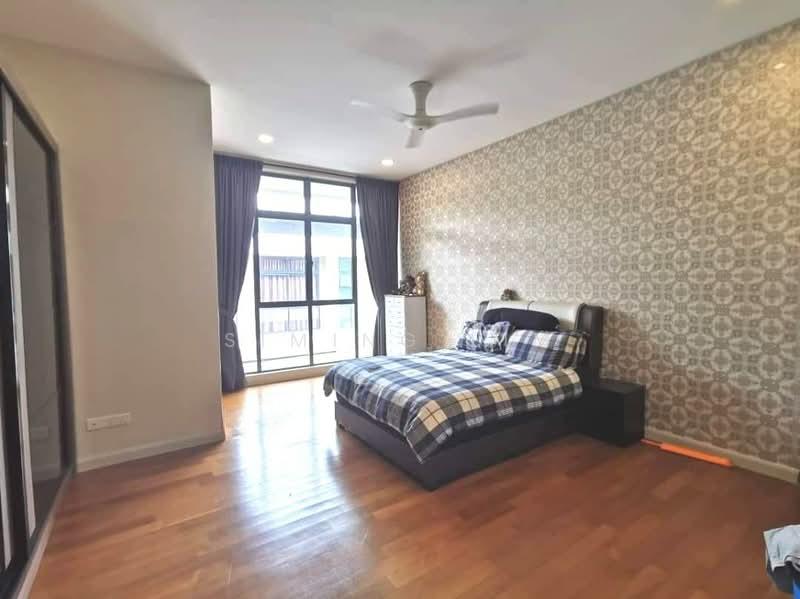 Noble Park Grand Pool Villas East Ledang - 3