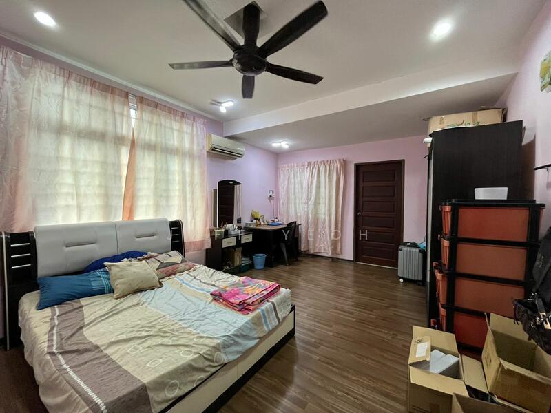 Taman Laguna Mas - 3