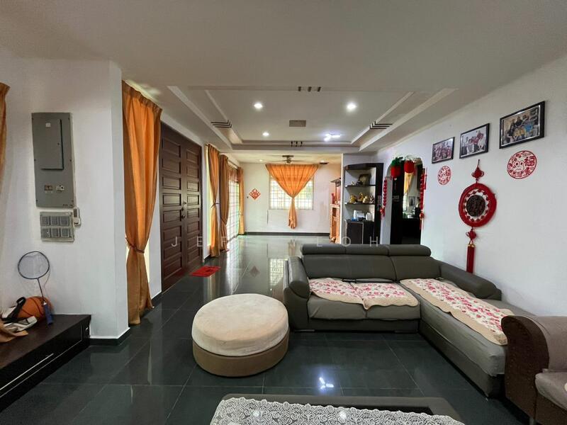 Taman Laguna Mas - 5