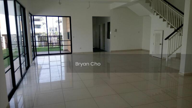 Semi-D house at Setia Ecohill - 1
