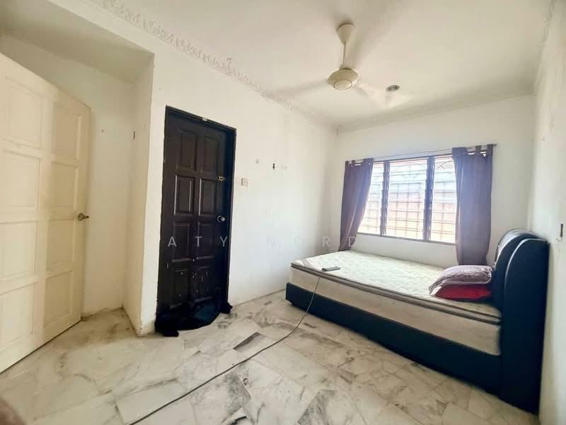 Taman Rakan Cheras - 4