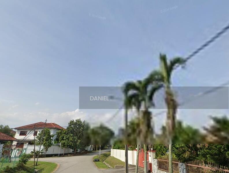 Bungalow at Seksyen 9 - 2