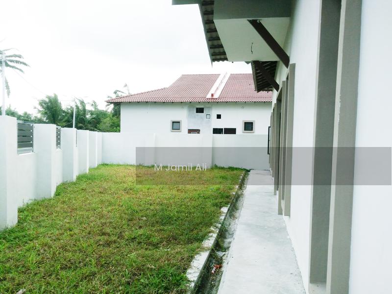 Parit Raja Corner Furnished - 3